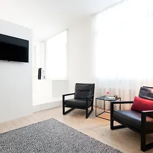 Maison Nationale Flats&suites Couette-café Anvers
